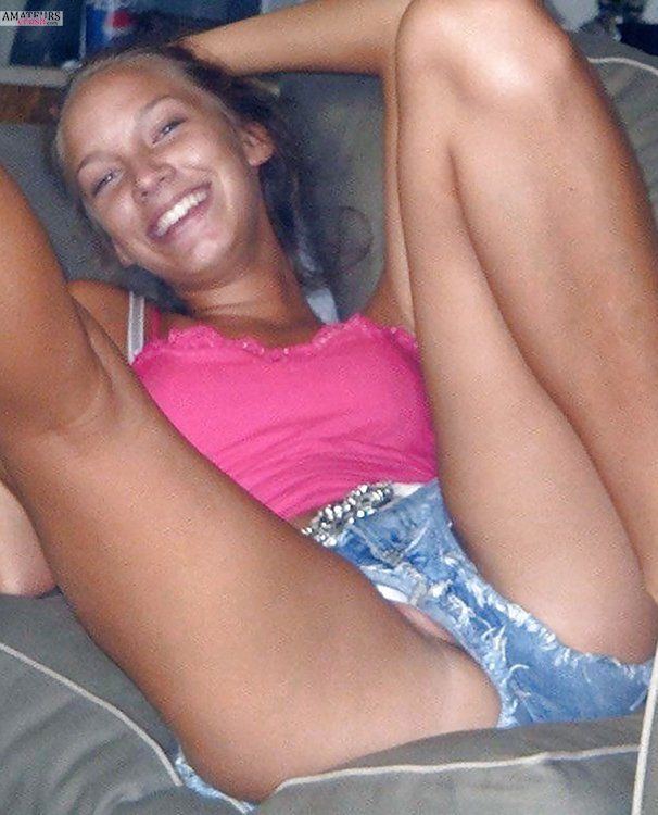 Drunk Girls Showing Pussy