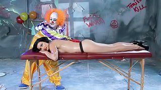 Mustang reccomend girl clown porn Hot