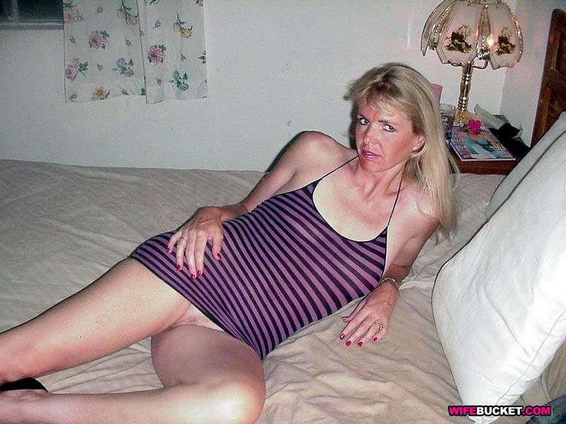 Homemade amateur private mature wife pic picture