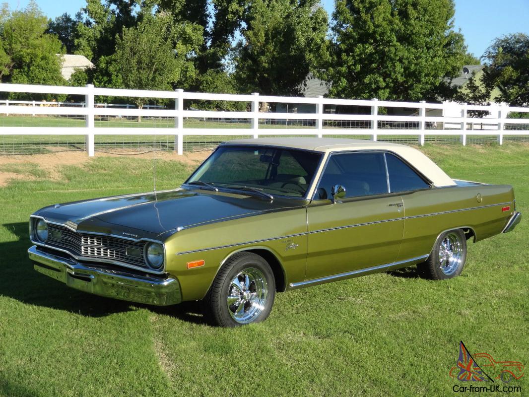 Classic cars 1975 dodge dart swinger